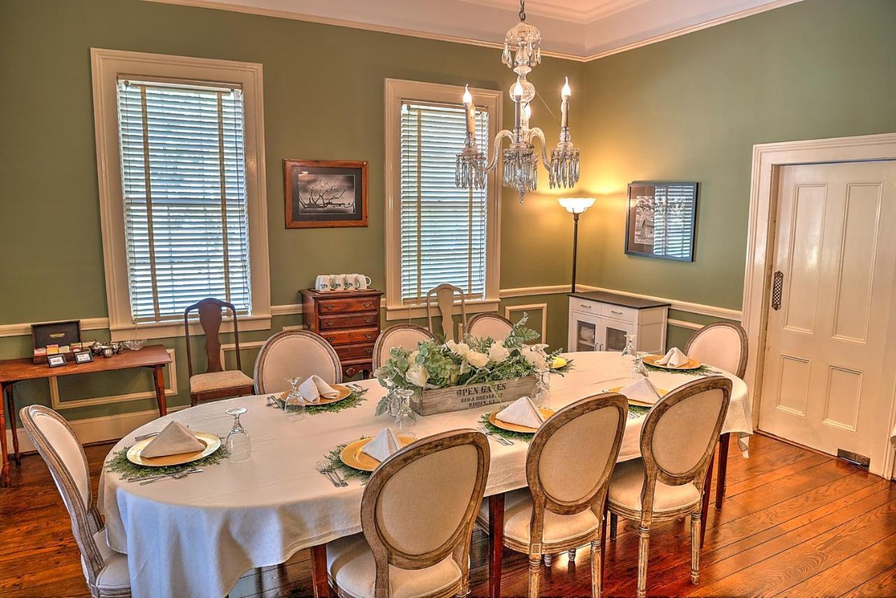 Bed & Breakfast Open Gates Darien